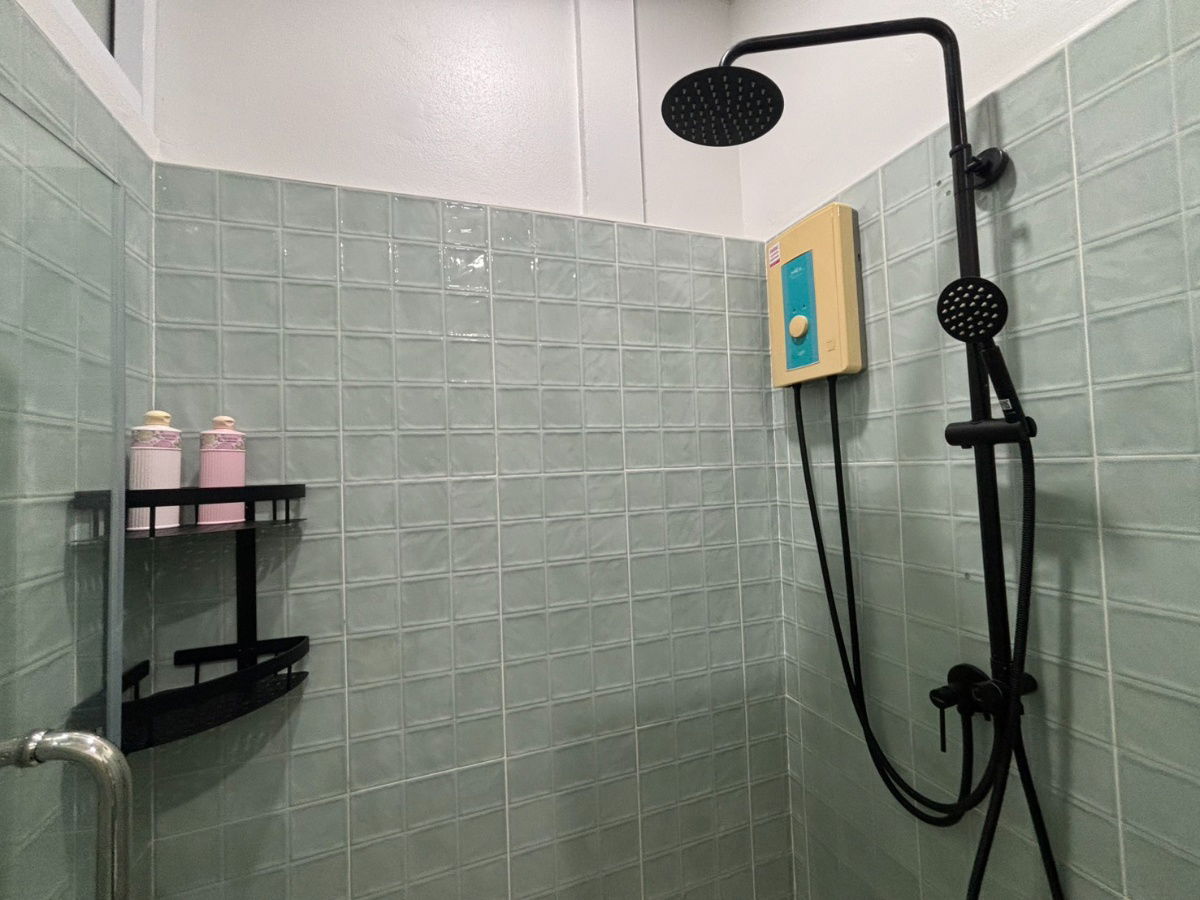 รูป บ้านให้เช่าพร้อมเฟอร์นิเจอร์ครบ เพียง 6 นาทีถึงชายหาด - รูปที่ 29/38