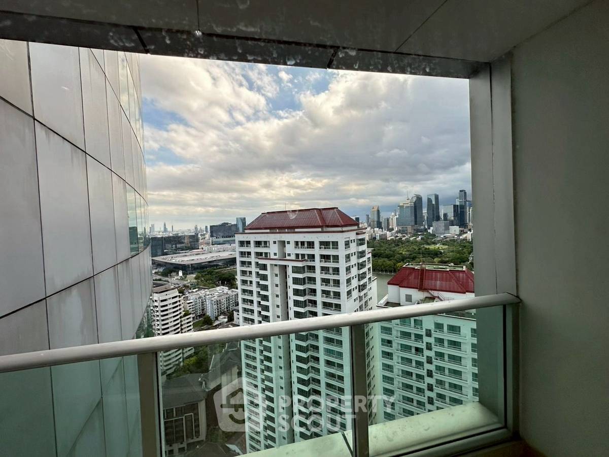 รูป คอนโด 3-ห้องนอน ที่ มิลเลนเนียม เรสซิเด้นส์ แอท สุขุมวิท คอนโดมิเนียม ใกล้ BTS อโศก (ID 2205902) - รูปที่ 7/13