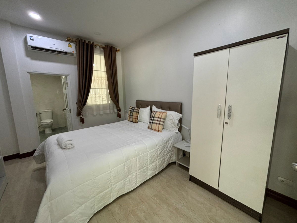 picture A Modern Designed 3 Bed House for Rent 1 Minute Walk Distance to Mae Phim Beach - 6/26