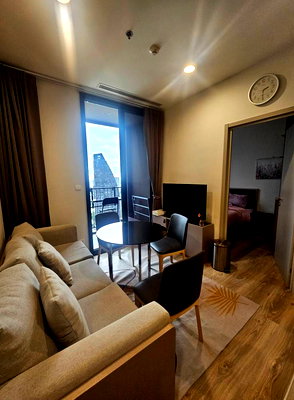 Condos for rent : For Rent Condo OKA HAUS SUKHUMVIT 36 Building 1, Floor 35,2 bed room, Room size 41 sqm