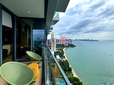 คอนโดให้เช่า : คอนโดหรูริมทะเล AROM Wongamat – 2 ห้องนอน ชั้นสูง วิวพาโนรามา