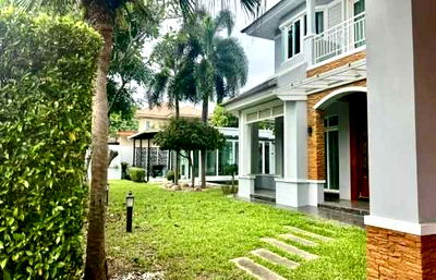 บ้านเดี่ยวให้เช่า : ให้ เช่าบ้านหรู Perfect Masterpiece พระราม 9 ที่ดิน 200 ตร.ว. • พื้นที่ใช้สอย 600 ตร.ม. • มีสระว่ายน้ำส่วนตัว • Fully Furnished