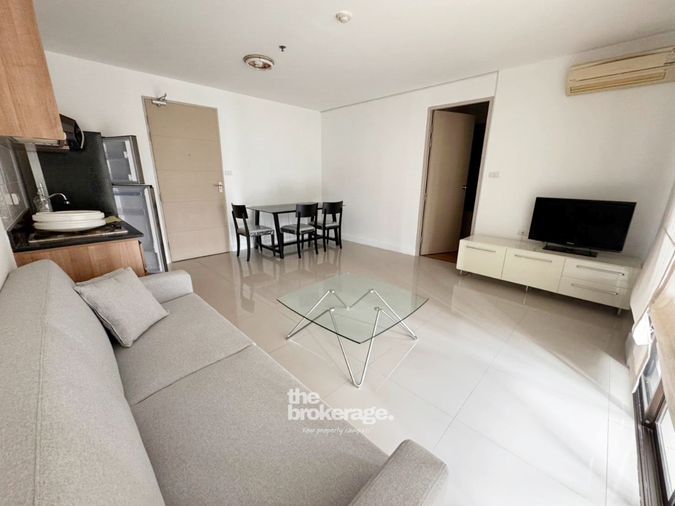 Line : @thebrokerage ไอดีโอ ลาดพร้าว 5 1 ห้องนอน 46ตรม. 18,000 บาท  