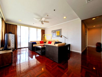 คอนโดให้เช่า : Lake Green | 2 Bedroom Condo With City Views - BR6205CD