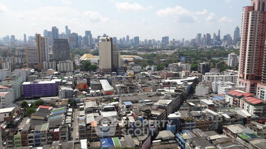 คอนโด 1-ห้องนอน ที่ เดอะ ลุมพินี 24 ใกล้ BTS พร้อมพงษ์ (ID 1864563)