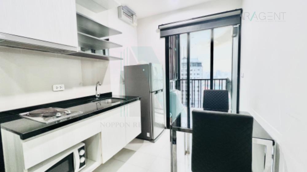 picture ð For Rent Condo THE BASE PARK EAST SUKHUMVIT 77 Building 1, Floor 23,1 bed room, Room size 30.00 sqm - 2/8