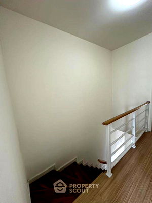 ทาวน์โฮม เขตบางเขน : ทาวน์เฮาท์ 3-ห้องนอน ใน ท่าแร้ง (ID 2430957)