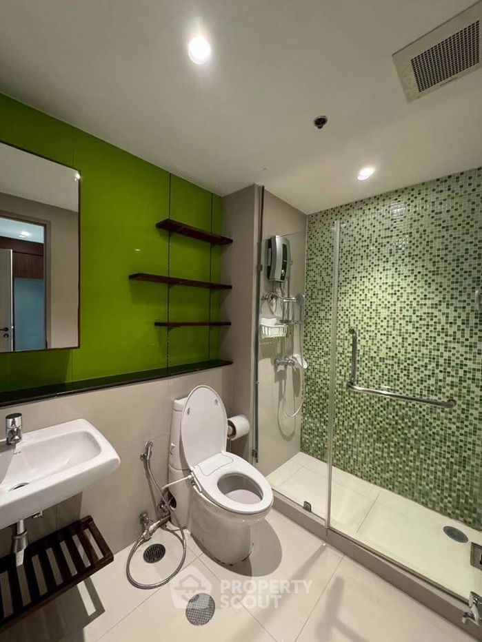 picture 3-BR Condo at Nusasiri Grand Condominium near BTS Ekkamai (ID 2437241) - 10/16