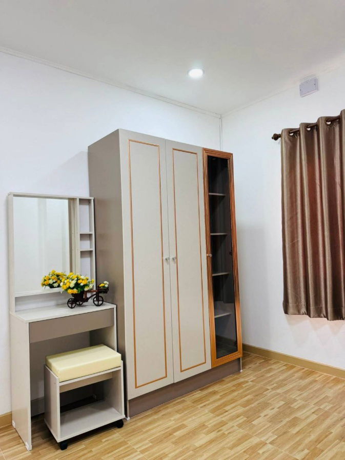 รูป ปล่อยเช่า บ้านสไตล์มินิมอล เฟอร์นิเจอร์เครื่องใช้ไฟฟ้าครบ หิ้วกระเป๋าอยู่ได้เลย พิกัดสันผักหวาน-เชียงใหม่ T.0946511456 - รูปที่ 10/18