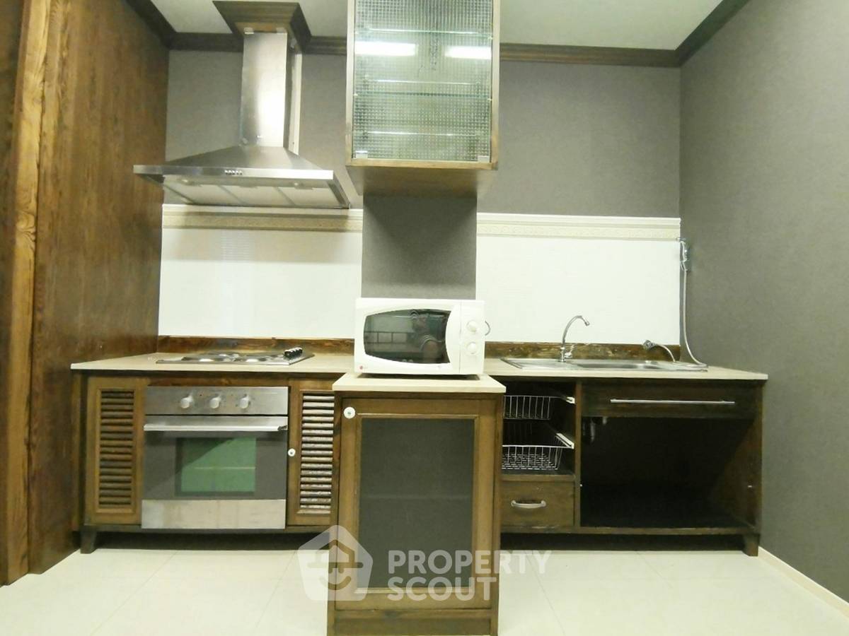 รูป คอนโด 2-ห้องนอน ที่ เดอะ เมดิสัน คอนโดมิเนียม ใกล้ BTS พร้อมพงษ์ (ID 2090494) - รูปที่ 17/18