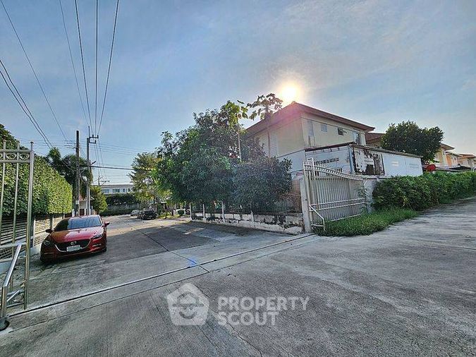 Land for sale, 352.1 sq wah, Bang Kapi