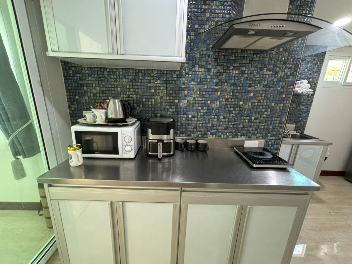 picture A Modern Designed 3 Bed House for Rent 1 Minute Walk Distance to Mae Phim Beach - 19/26