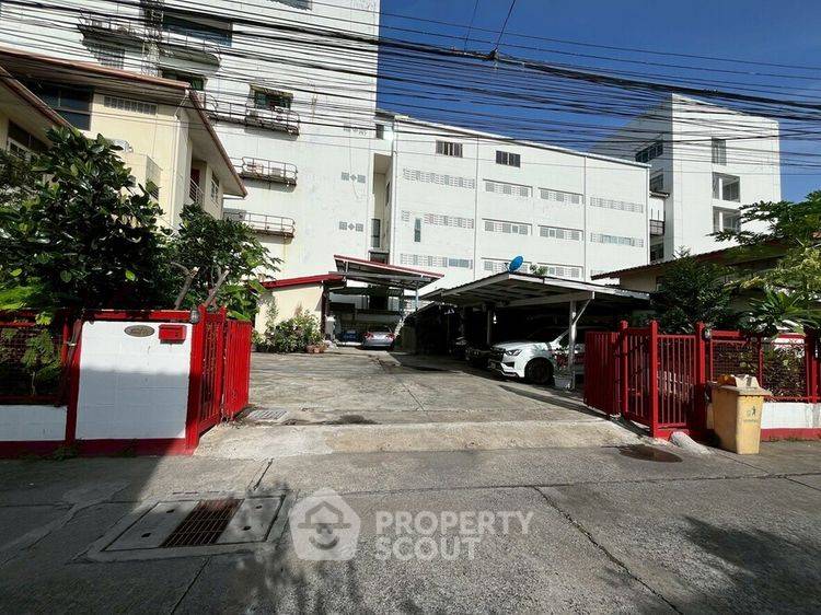 รูป ที่ดินสำหรับปล่อยขาย 300 ตารางเมตร แถว ใกล้ สุขุมวิท (ID 2433089) - รูปที่ 3/5