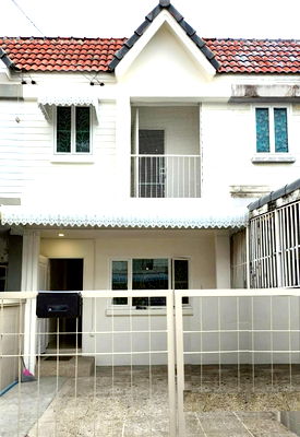 เช่าทาวน์โฮม นิคมเวลโกรว์  : ทาวน์เฮ้าส์ให้เช่า โซน ABAC บางนา 2นอน 2 น้ำ ห้องครัว พื้นที่ 96 ตร.ม. เดินทางสะดวก เฟอร์นิเจอร์ครบ