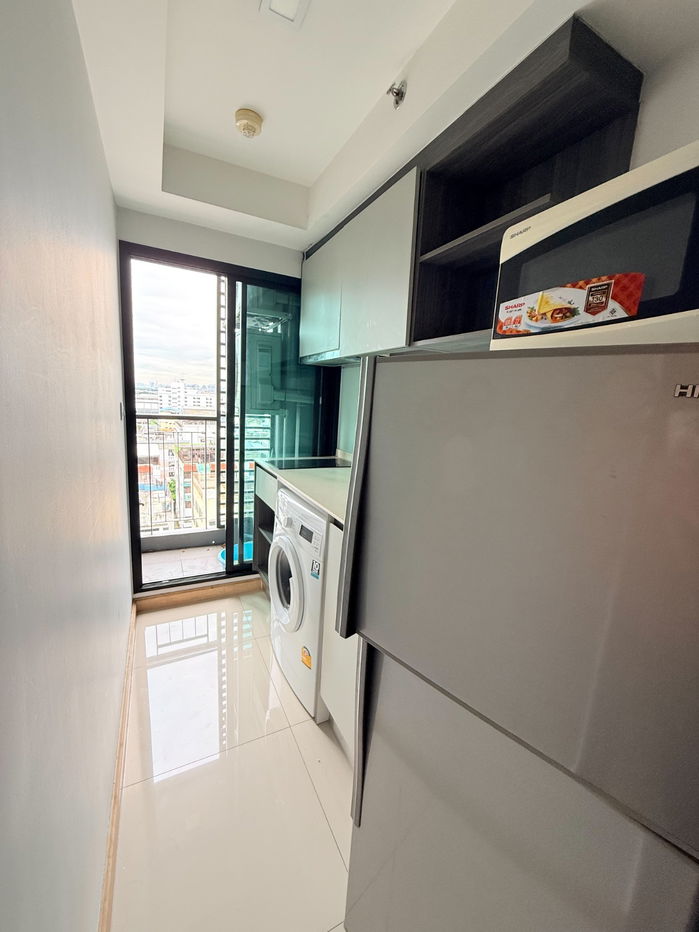 รูป ให้เช่าคอนโด ไนท์บริดจ์ สกายซิตี้ สะพานใหม่ ติดBTSสายหยุด พร้อมเฟอร์นิเจอร์ และเครื่องใช้ไฟฟ้า ขนาด 28 ตร.ม. 12,000/เดือน - รูปที่ 9/11