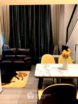 Condos for sale : 19th-Floor 1-BR 39 Sqm At The Reserve Phahol-Pradipat, 400m to BTS Saphan Khwai (ID 1818501)