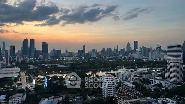รูป คอนโด 3-ห้องนอน ที่ ออกัสตัน สุขุมวิท22 ใกล้ MRT ศูนย์การประชุมแห่งชาติสิริกิติ์ (ID 2437649) - รูปที่ 3/10