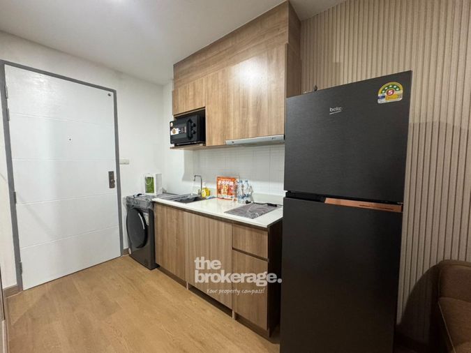 ขายด่วน ไอดีโอ ลาดพร้าว 5  1ห้องนอน 33ตรม. 2.7 ลบ. เท่านั้น!! Line : @thebrokerage