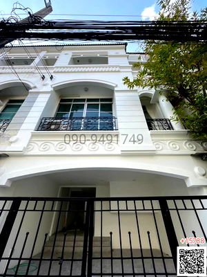 เช่าทาวน์โฮม เขตลาดพร้าว : เช่า ทาวน์โฮม 3 ชั้น บ้านกลางเมือง ลาดพร้าว - โยธินพัฒนา พร้อมเข้าอยู่