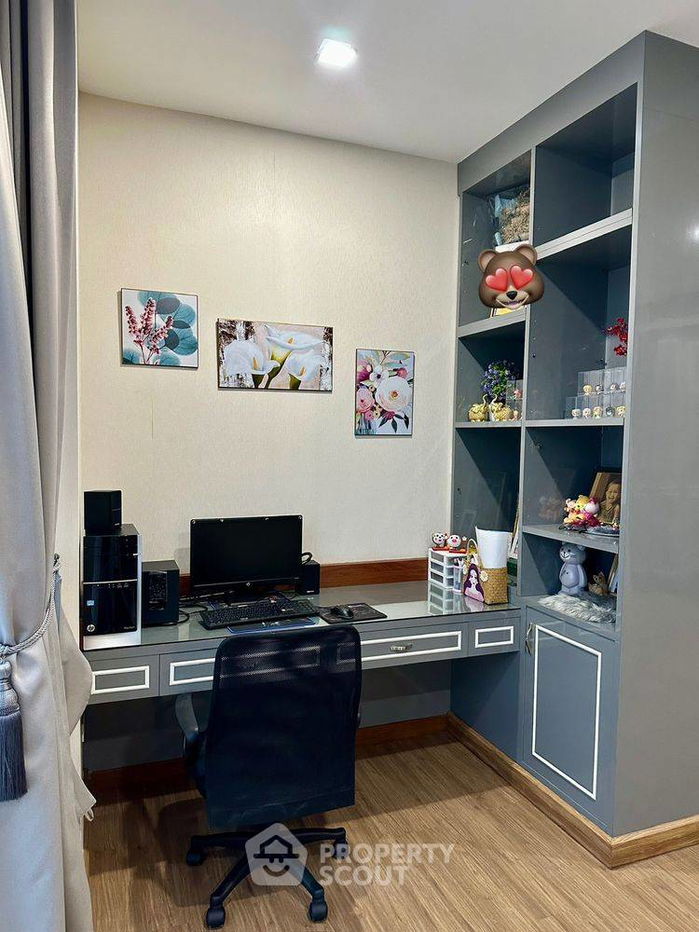 รูป ทาวน์เฮาท์ 3-ห้องนอน ใน คลองสองต้นนุ่น (ID 2430911) - รูปที่ 14/18