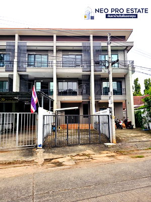 เช่าโฮมออฟฟิศ ม.ภาคตะวันออกเฉียงเหนือ : ให้เช่า ตึกแถว 3 ชั้น เนื้อที่ 32.6 ตร.วา สภาพดี หาที่จอดรถง่าย บ้านคำไฮ – เหมาะทำธุรกิจ / ออฟฟิศ