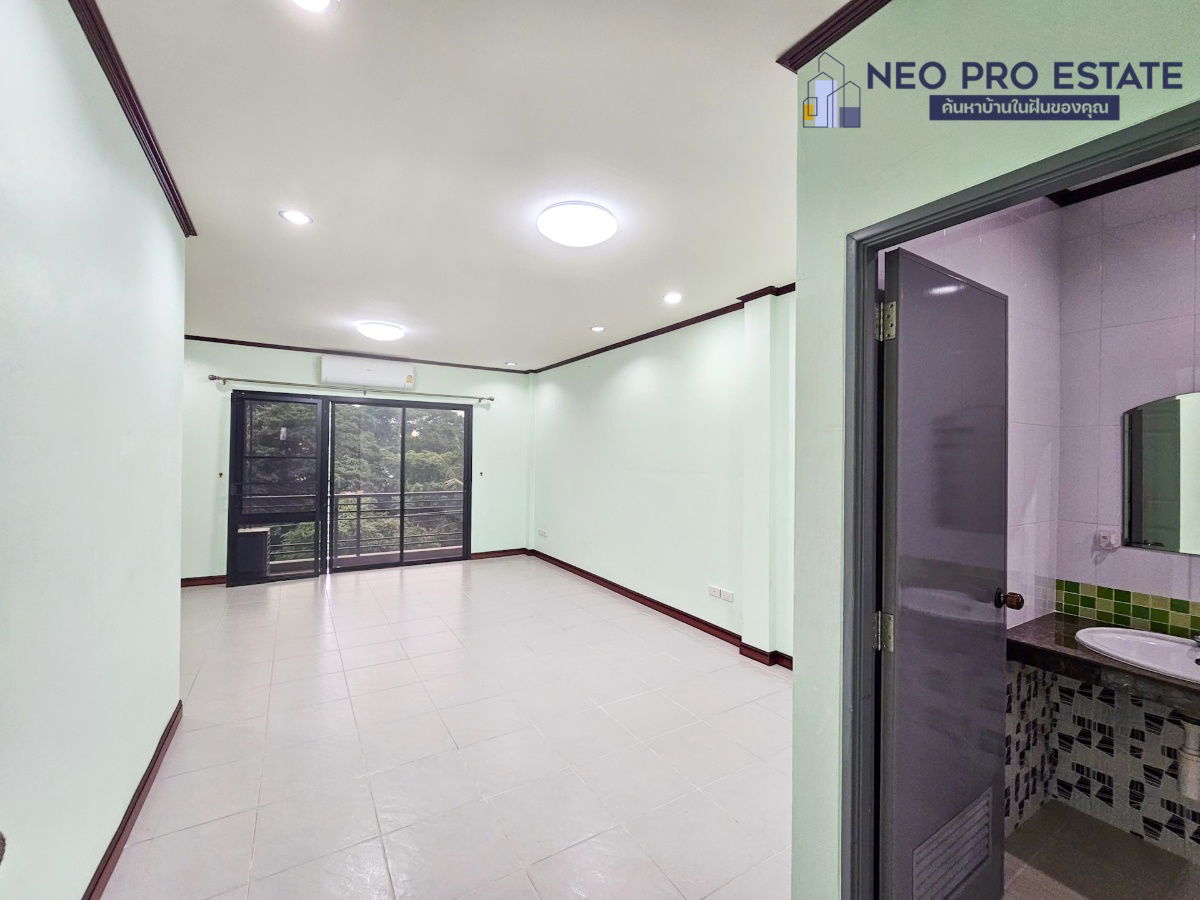 picture For rent, 3-story shophouse, area 32.6 sq wa, good condition, easy to find parking, Ban Kham Hai - suitable for doing business / office. - 14/17