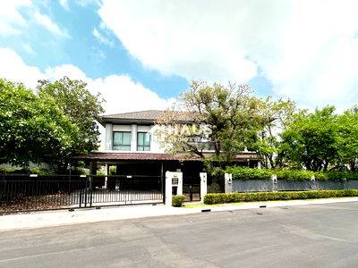 ขายบ้านเดี่ยว : 🔥 ขายบ้านเดี่ยว แกรนด์ บางกอก บูเลอวาร์ด ราชพฤกษ์ - จรัญฯ 🔥 / 4 ห้องนอน #HRP1019