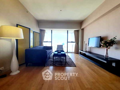 Condos for rent Market Place Nanglinchee : 3-BR Condo at The Met Sathorn near BTS Chong Nonsi (ID 2326379)