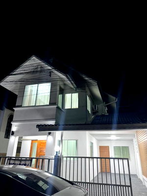 เช่าบ้านเดี่ยว วิทยาลัยเทคนิคราชสิทธาราม : ปล่อยเช่า บ้านสไตล์มินิมอล เฟอร์นิเจอร์เครื่องใช้ไฟฟ้าครบ หิ้วกระเป๋าอยู่ได้เลย พิกัดสันผักหวาน-เชียงใหม่ T.0946511456