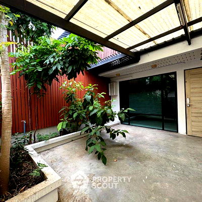 ทาวน์โฮม ปากเกร็ด นนทบุรี : ทาวน์เฮาท์ 3-ห้องนอน ใน บางพูด (ID 2430775)