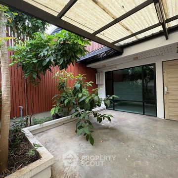 ทาวน์เฮาท์ 3-ห้องนอน ใน บางพูด (ID 2430775)