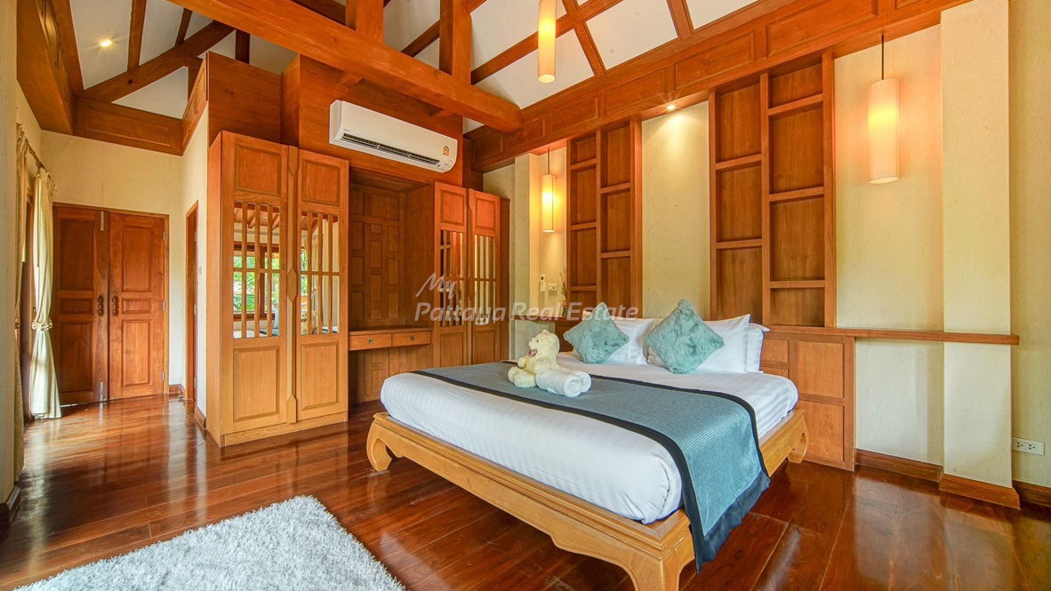 picture Thai Name - 4 Bedrooms Pool Villa for sale in Dharawadi Pool Villa HJDRWD02 - 7/10