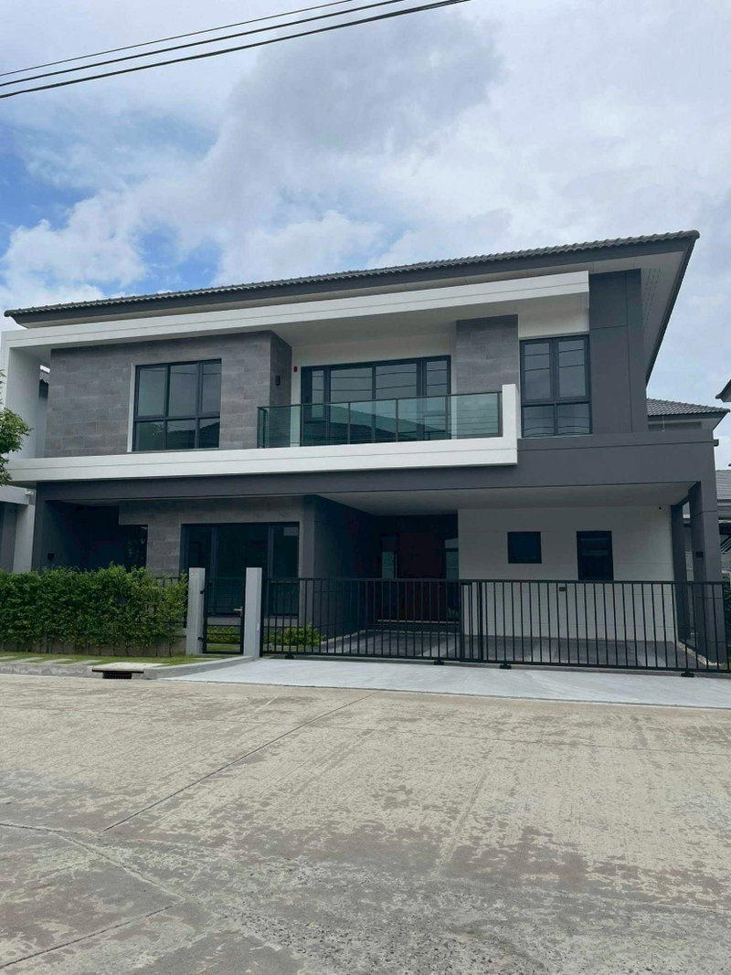 บ้านเดี่ยวให้เช่า : LB038 บ้านเดี่ยวหรูให้เช่า THE CITY บางนา 1 — หลังใหญ่ 70 ตร.วา แต่งครบ พร้อมเข้าอยู่