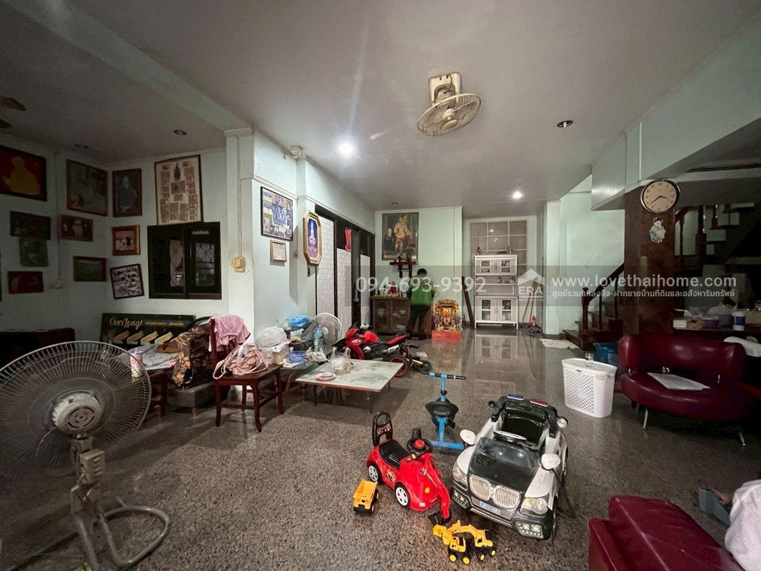 รูป ขายบ้านเดี่ยว 2 ชั้น หมู่บ้านเพชรเกษม3 ซอยเพชรเกษม94 พุทธมณฑลสาย2 พื้นที่ 60 ตรว. สวย ราคาพิเศษ เหมาะสำหรับครอบครัวใหญ่ ราคาคุยได้สุดๆ จริงๆ - รูปที่ 4/12