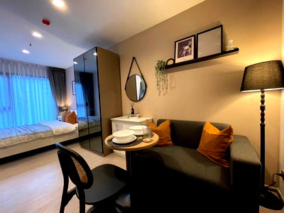 Condos for rent :  Life Asoke                       Hype 