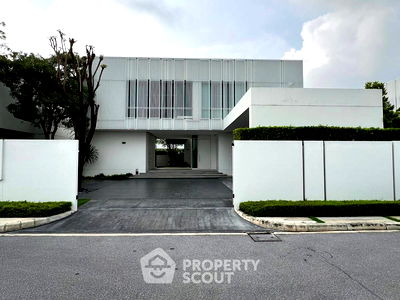 ทาวน์โฮม บางพลี สมุทรปราการ : ทาวน์เฮาท์ 4-ห้องนอน ที่ วีเว่ บางนา กม. 7 ใน บางแก้ว (ID 2434369)