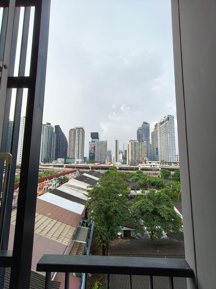 รูป 🏢 ให้เช่าคอนโด : Life Asoke (ไลฟ์ อโศก) รหัสทรัพย์ | 📌LNP-C10540 - รูปที่ 2/13