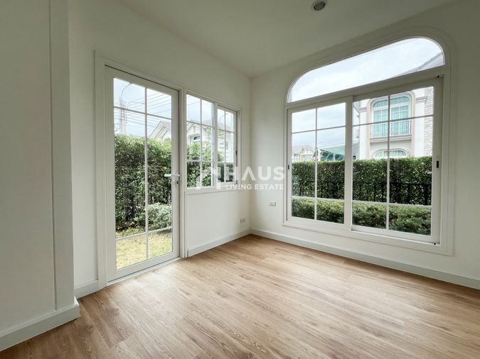 5-bed house for sale, 320 sqm, 74.1 sq wah, Grandio Suksawat - Rama 3