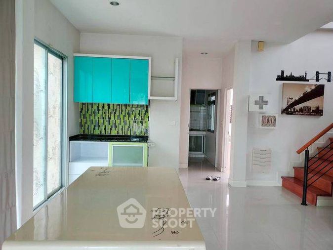 3-bed house for sale, 210 sqm, 71.5 sq wah, Life Bangkok Boulevard Ratchaphruek – charan