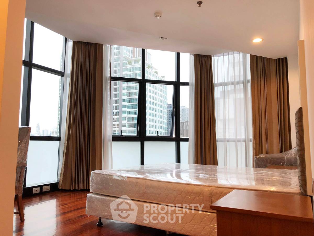 picture 3-BR Condo at Shanti Sadan near BTS Thong Lor (ID 2326950) - 12/39