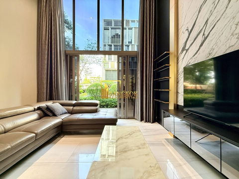 Quarter 39 | Gorgeous 4 Bedroom Luxury Townhouse For Rent - BR27683TH