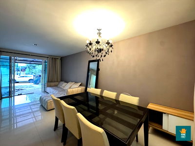 เช่าทาวน์โฮม เขตบางกะปิ : Rent หมู่บ้าน Townplus X ลาดพร้าว 21 ตร.ม. 3 ชั้น 3นอน 3น้ำ 29,000บาท