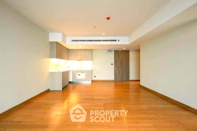 Condos for sale Si Racha Chonburi : 2-BR Condo at Marina Bayfront Sriracha in Si Racha (ID 1739465)