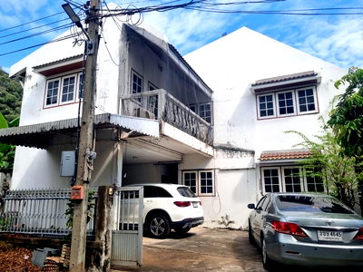 บ้านเดี่ยว BTS วัดพระศรีมหาธาตุ : ขายบ้านเดี่ยวหลังมุม 2 ชั้น ขนาด 111 ตรว. ติดถนนพหลโยธิน ขายตามสภาพ แขวงอนุสาวรีย์ กรุงเทพฯ