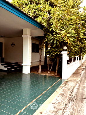 บ้านเดี่ยว เมืองชลบุรี ชลบุรี : บ้าน 3-ห้องนอน ใน บ้านปึก (ID 2426827)