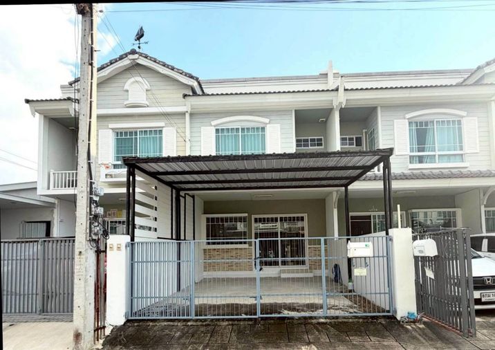 ขายต่ำกว่าทุน! อินดี้(บางใหญ่-ตรงข้ามเวสเกต) ทาวน์เฮ้าส์เหมือนใหม่ 2 นอน 3 น้ำ 2 ที่จอดรถ