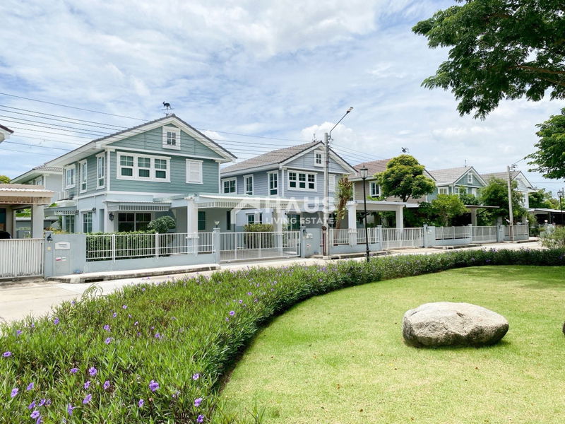 Houses for sale : Villaggio Pinkhlao - Salaya / 3 Bedrooms #HSLY001