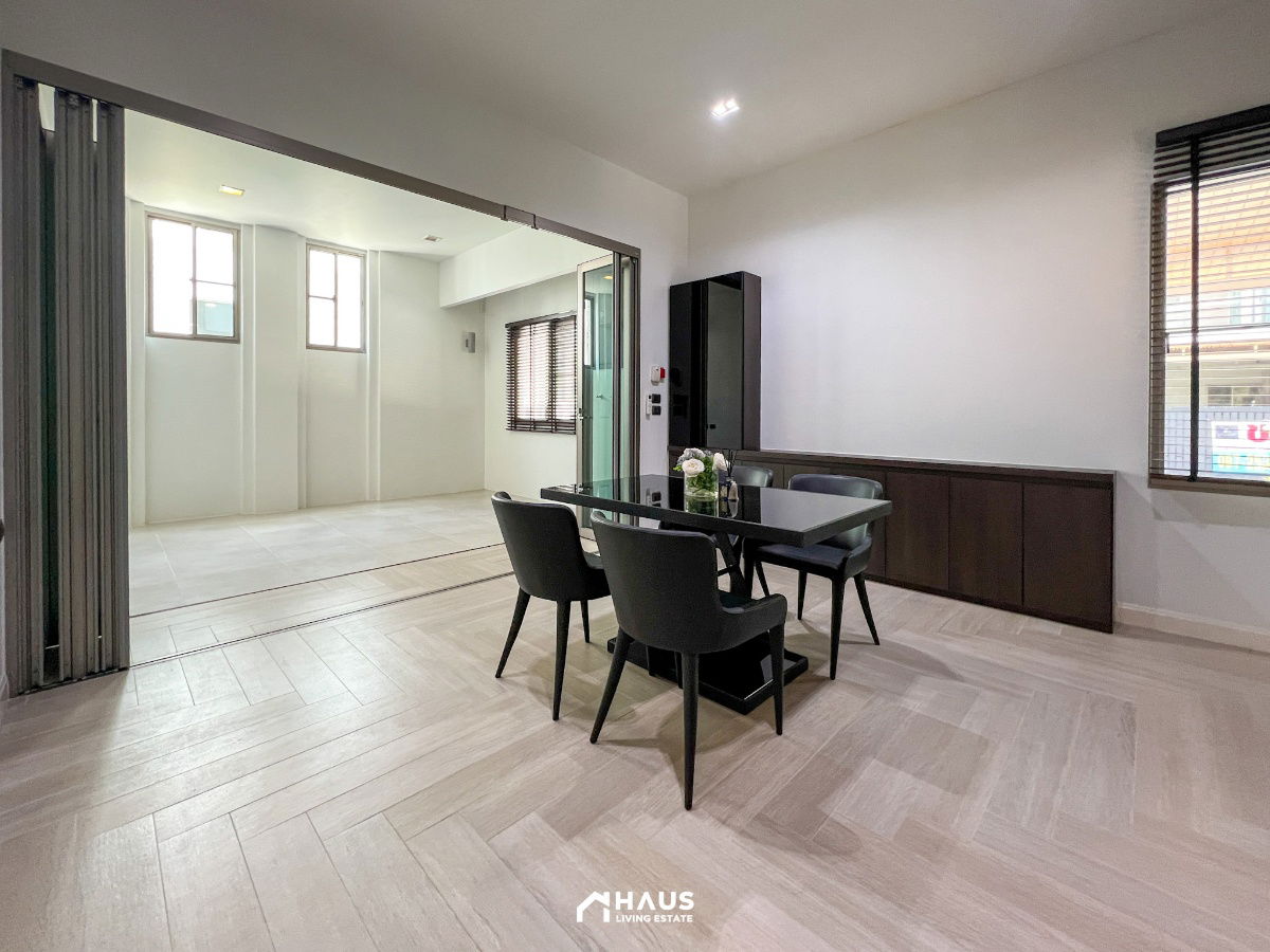 รูป 🔥 ขายบ้านเดี่ยว เพอร์เฟค มาสเตอร์พีซ แจ้งวัฒนะ 🔥 / 4 ห้องนอน #HCYP003 - รูปที่ 9/21