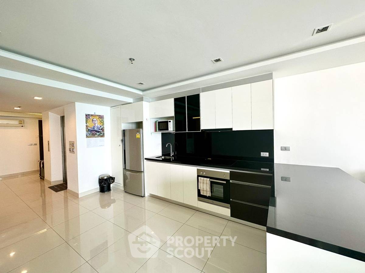 รูป คอนโด 2-ห้องนอน ที่ วงศ์อมาตย์ ทาวเวอร์ คอนโดมิเนียม ใกล้ ปราสาทสัจธรรม (ID 1833973) - รูปที่ 3/17