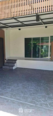 ทาวน์โฮม เขตคลองสามวา : ทาวน์เฮาท์ 4-ห้องนอน ใน บางชัน (ID 2430901)